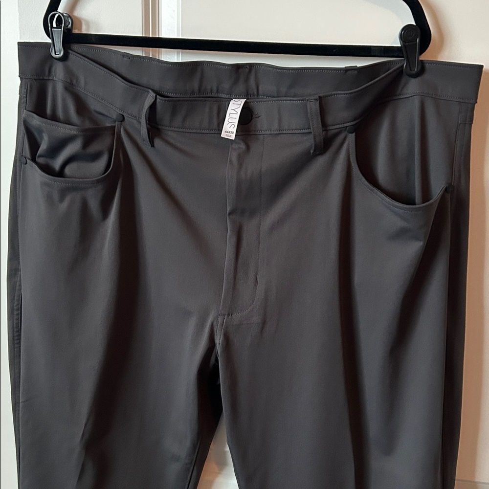 NWOT STYLUS Men's Sleek Black Dress Pants 44X30 - Picture 2 of 7